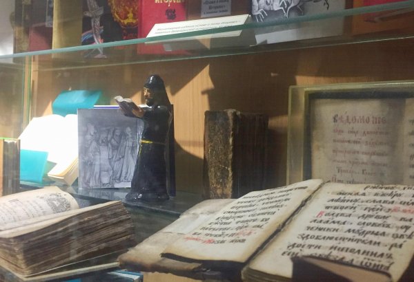 Москва и Баку меняются, но остаются прежними (ФОТО)