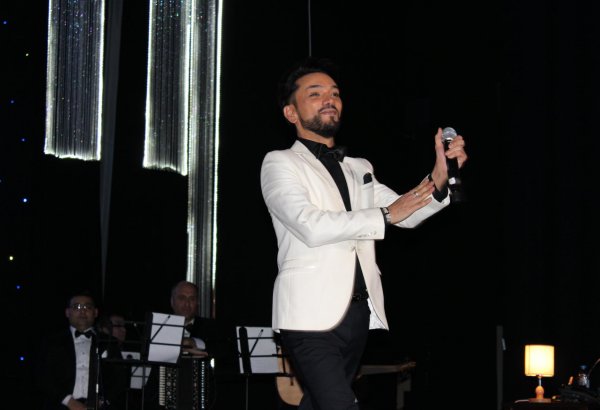 В Баку состоялся концерт, посвященный 30-летию творческой деятельности Фаига Агаева (ФОТО)