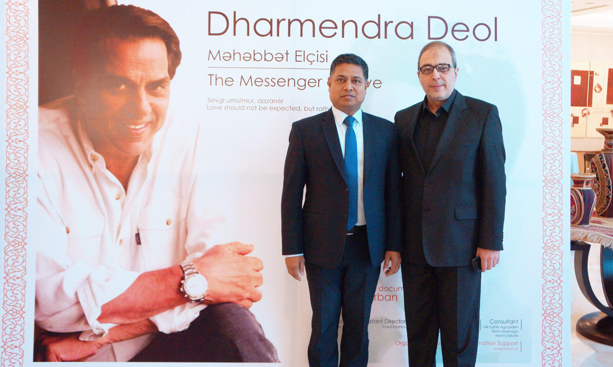 Посол любви - звезда индийского кино Дхармендра - глазами азербайджанского режиссера (ФОТО)