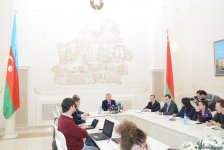 Беларусь откроет магазины национальной продукции в регионах Азербайджана (ФОТО)