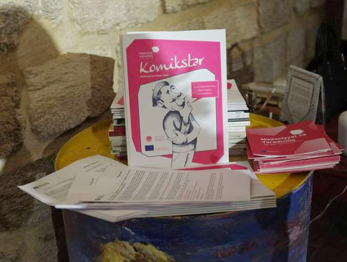 В Баку презентовали комиксы (ФОТО)