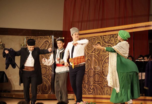 Оперетта "Аршин мал алан" стала потрясающим новогодним подарком Казани (ВИДЕО, ФОТО)