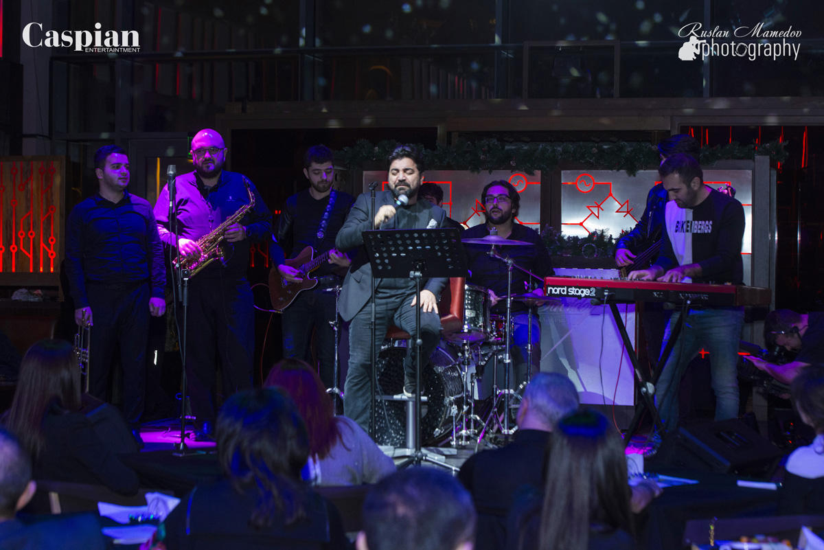 Ритмы джаза Фарида Аскерова в бакинский зимний вечер (ФОТО)