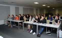 В Баку стартовали тренерские курсы FIG по художественной гимнастике (ФОТО)