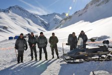 Поиски пропавших азербайджанских альпинистов в Губе (ФОТО)