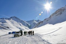 Поиски пропавших азербайджанских альпинистов в Губе (ФОТО)