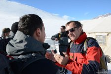 Поиски пропавших азербайджанских альпинистов в Губе (ФОТО)