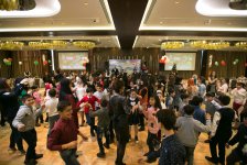 В Баку прошел вечер "Поделись улыбкою своей" (ФОТО)