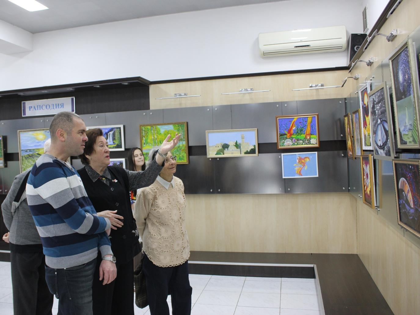 "Рапсодия" в Баку (ФОТО)