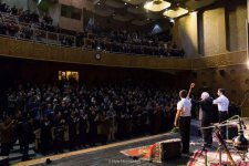 Иранская публика стоя приветствовала азербайджанского музыканта (ФОТО)