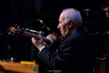 Иранская публика стоя приветствовала азербайджанского музыканта (ФОТО)