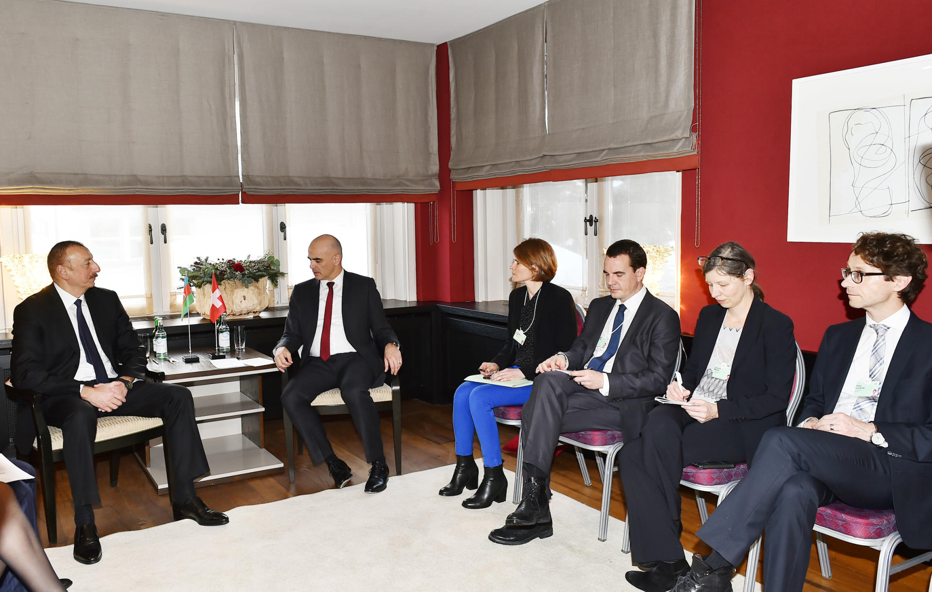 Президент Ильхам Алиев встретился в Давосе с президентом Швейцарии (ФОТО)