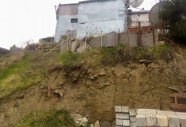 Глава ИВ Баку: По вопросу жителей Баиловской оползневой зоны будет принято новое решение