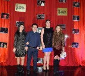 В Азербайджане впервые прошел гала-вечер театрального спектакля (ФОТО)