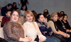 В Азербайджане впервые прошел гала-вечер театрального спектакля (ФОТО)
