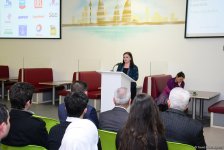 BP повышает IT-навыки жителей бакинских поселков (ФОТО)