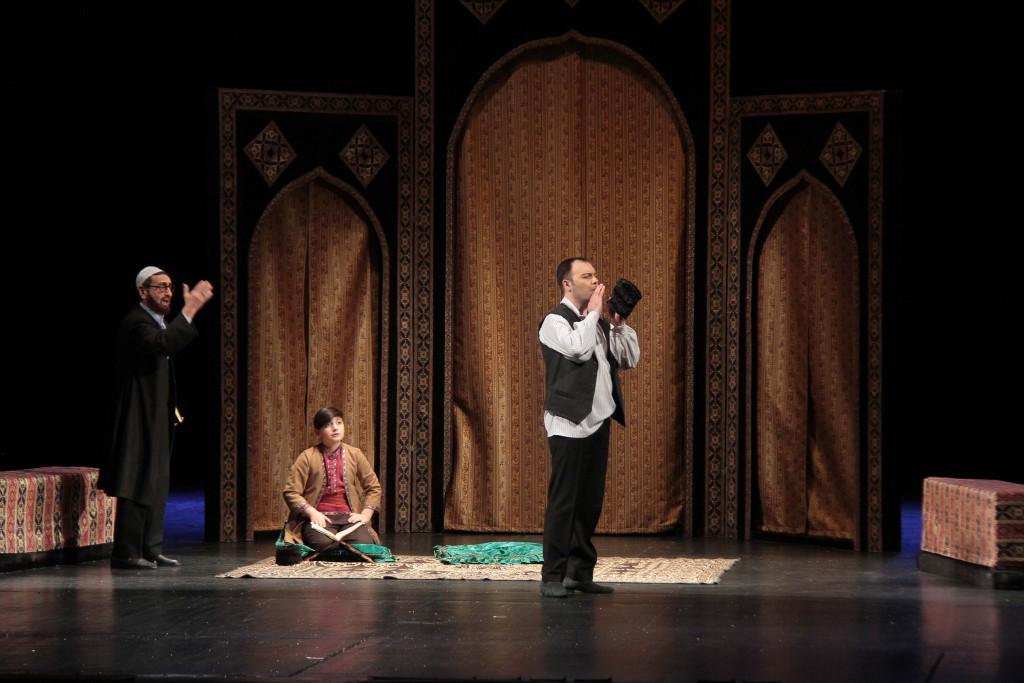 Юбилей Тофига Кязымова: выставка, воспоминания, спектакль (ФОТО)