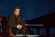 В Баку прошел праздничный вечер, посвященный Дню молодежи (ФОТО)