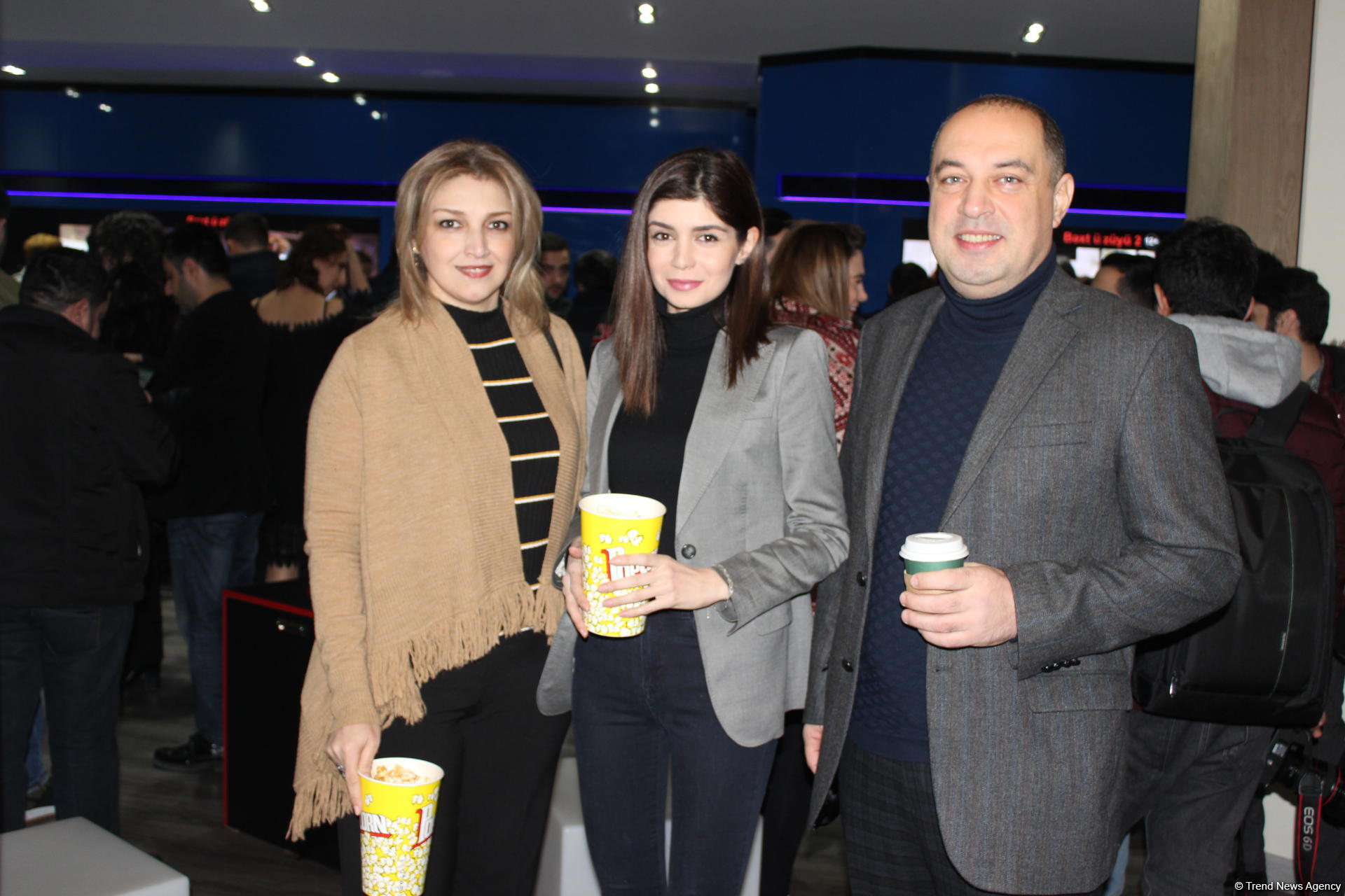 В Баку прошел гала-вечер фильма "Bəxt üzüyü 2", или Герои 27 лет спустя (ФОТО)