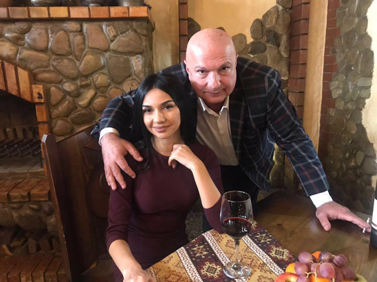 Бакинский шансон Арзу Рзаева "Черный мотылек" – народные приметы (ФОТО/ВИДЕО)