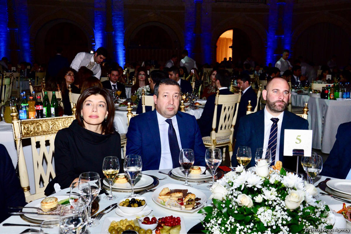 В Азербайджане состоялась церемония вручения Президентских премий для молодёжи в 2018 г. (ФОТО)