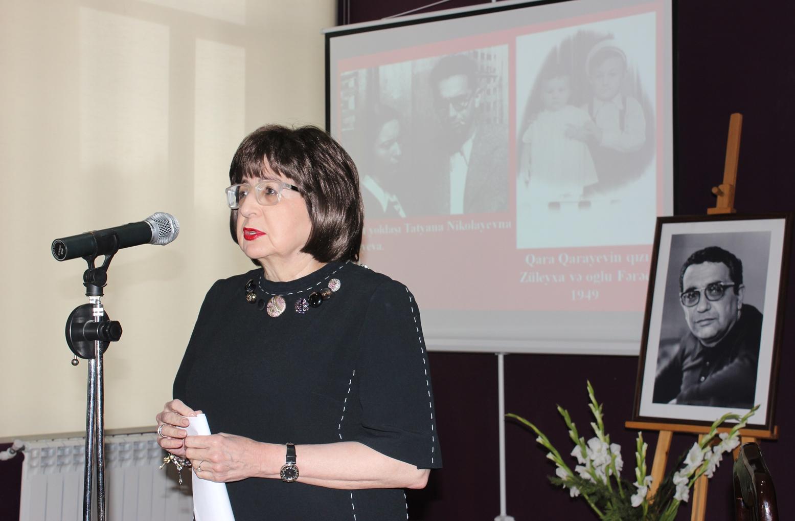 В Баку представлена миниатюрная книга о выдающемся Гара Гараеве  (ФОТО)