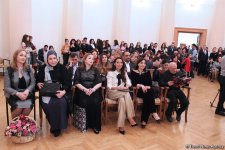 Алсу выступит с юбилейным концертом в Баку (ФОТО)