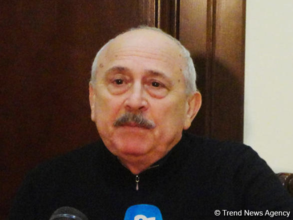 Послабления режима карантина должны происходить поэтапно - народный артист Александр Шаровский