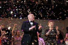 Русдрама имени Самеда Вургуна - 98 знаков качества (ФОТО)