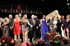 Русдрама имени Самеда Вургуна - 98 знаков качества (ФОТО)