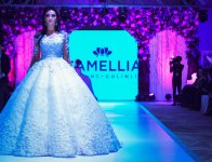 В Баку прошло красочное шоу "Семь красавиц" свадебных и вечерних платьев (ФОТО)