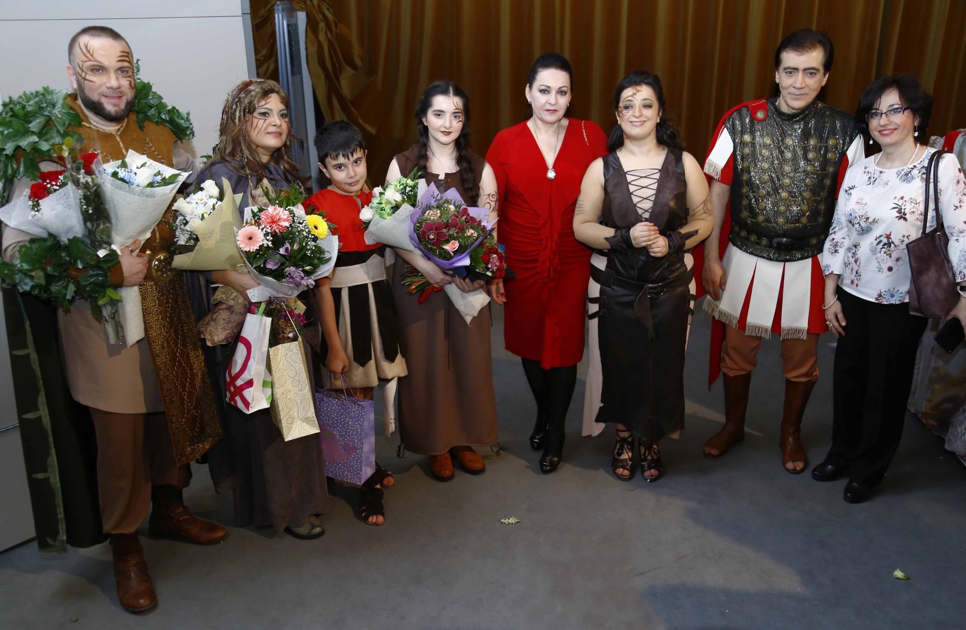 Триумфальная премьера азербайджанских звезд итальянской оперы "Норма" (ФОТО)