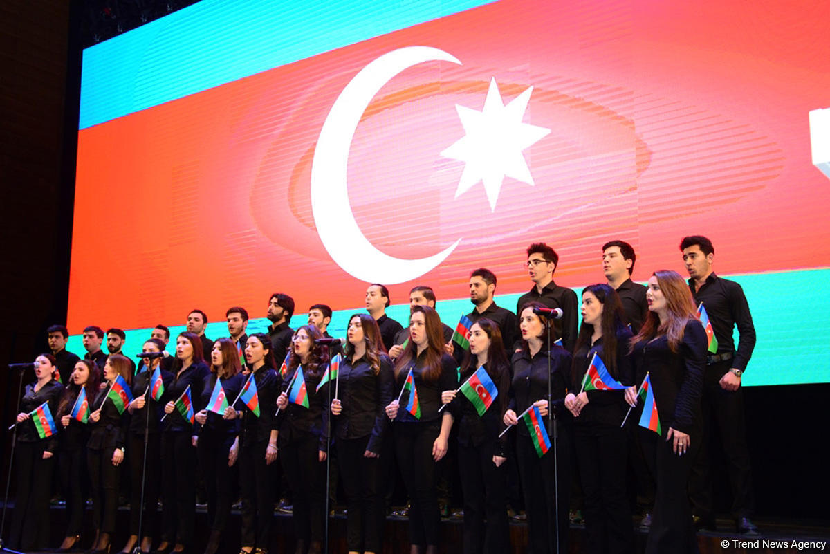 Молодежь и спортсмены Азербайджана поддерживают кандидатуру Президента Ильхама Алиева  (ФОТО)