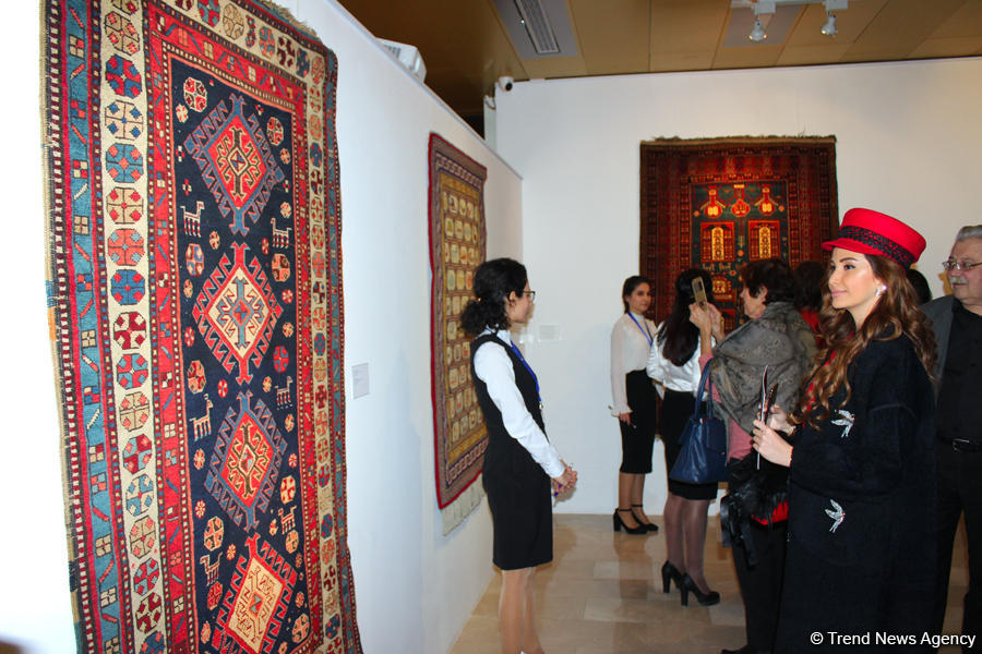 В Баку отметили Новый год по китайскому календарю ковровым искусством (ФОТО)