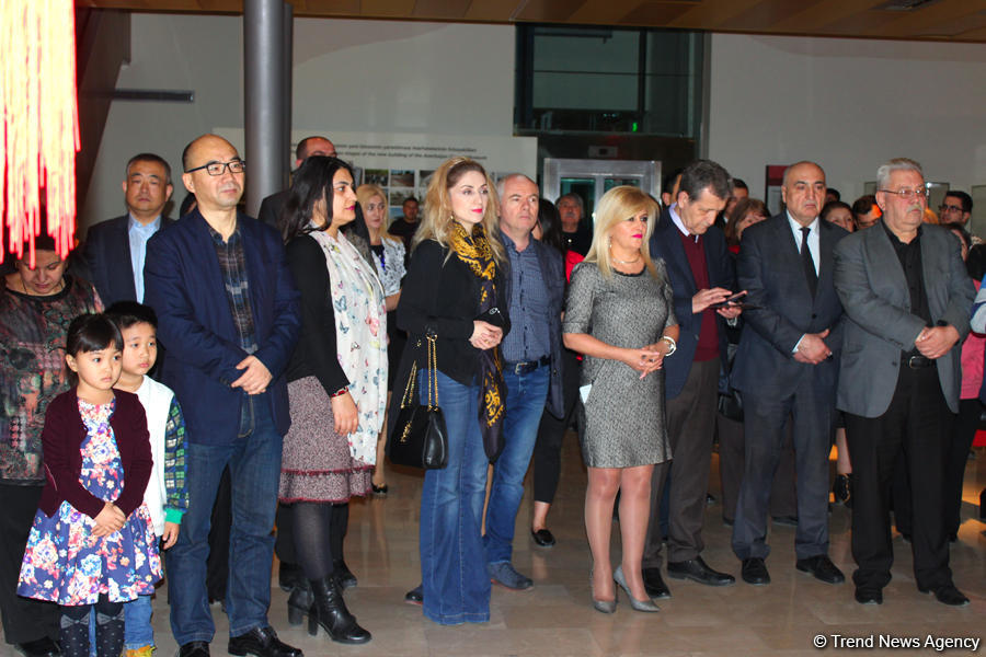 В Баку отметили Новый год по китайскому календарю ковровым искусством (ФОТО)