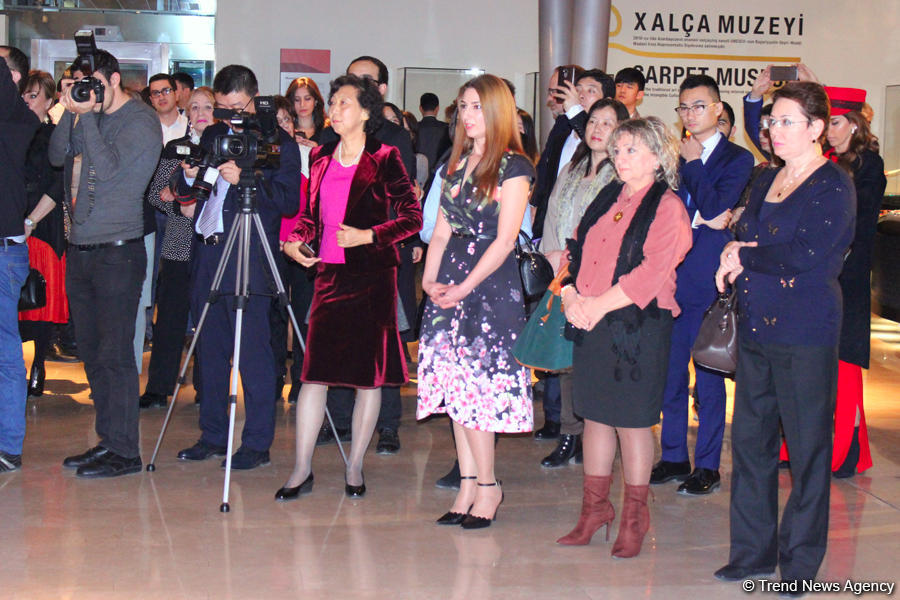 В Баку отметили Новый год по китайскому календарю ковровым искусством (ФОТО)