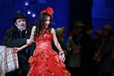 "Сцены из жизни богемы" в Баку (ФОТО)