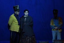 "Сцены из жизни богемы" в Баку (ФОТО)