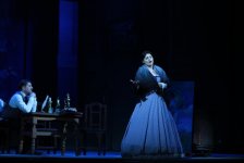 "Сцены из жизни богемы" в Баку (ФОТО)