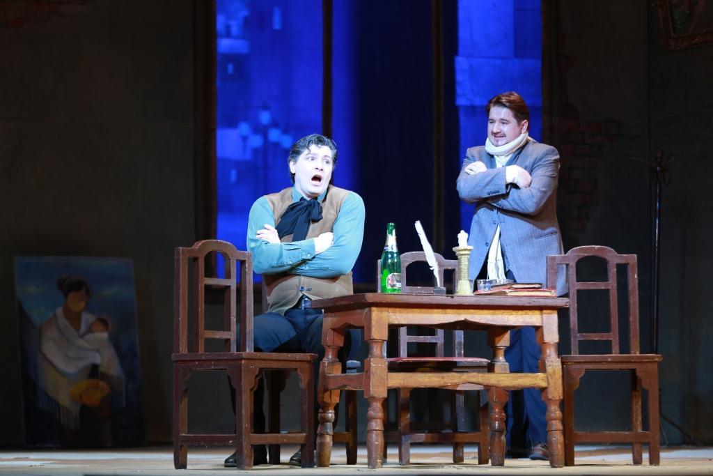 "Сцены из жизни богемы" в Баку (ФОТО)