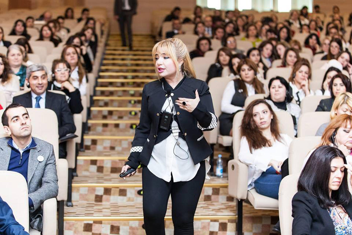 В Баку прошел первый Международный форум PR-творчества (ФОТО)