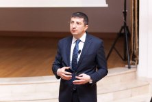 В Баку прошел первый Международный форум PR-творчества (ФОТО)