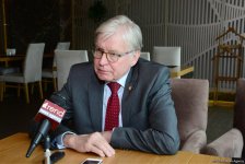 Нидерланды надеются на скорейшее урегулирование нагорно-карабахского конфликта - Рене ван дер Линден (Эксклюзив)