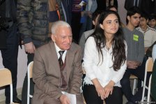 США запустили в Азербайджане новый проект по поддержке детей вынужденных переселенцев (ФОТО)