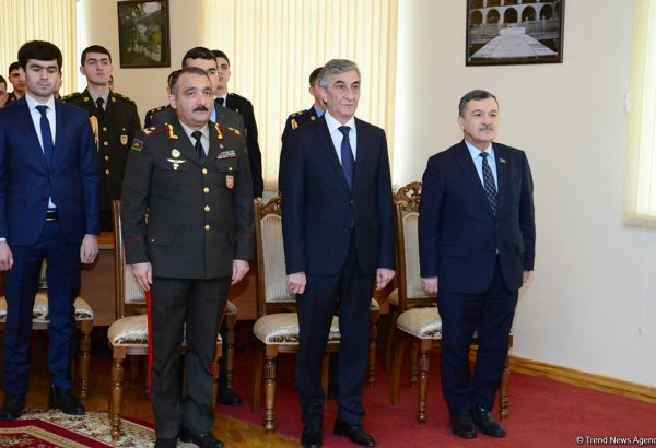 В Азербайджане отметили 25-ю годовщину создания ВС Таджикистана (ФОТО)