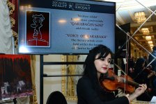 В Баку состоялись выставка и литературно-художественное мероприятие "Голос Карабаха" (ФОТО)