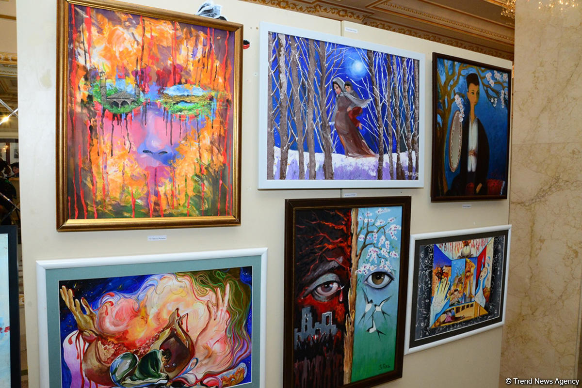 В Баку состоялись выставка и литературно-художественное мероприятие "Голос Карабаха" (ФОТО)