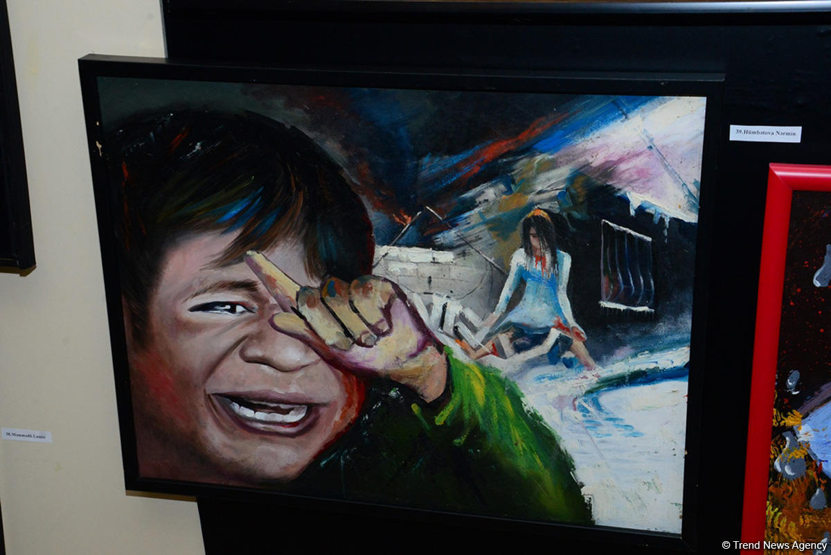 В Баку состоялись выставка и литературно-художественное мероприятие "Голос Карабаха" (ФОТО)