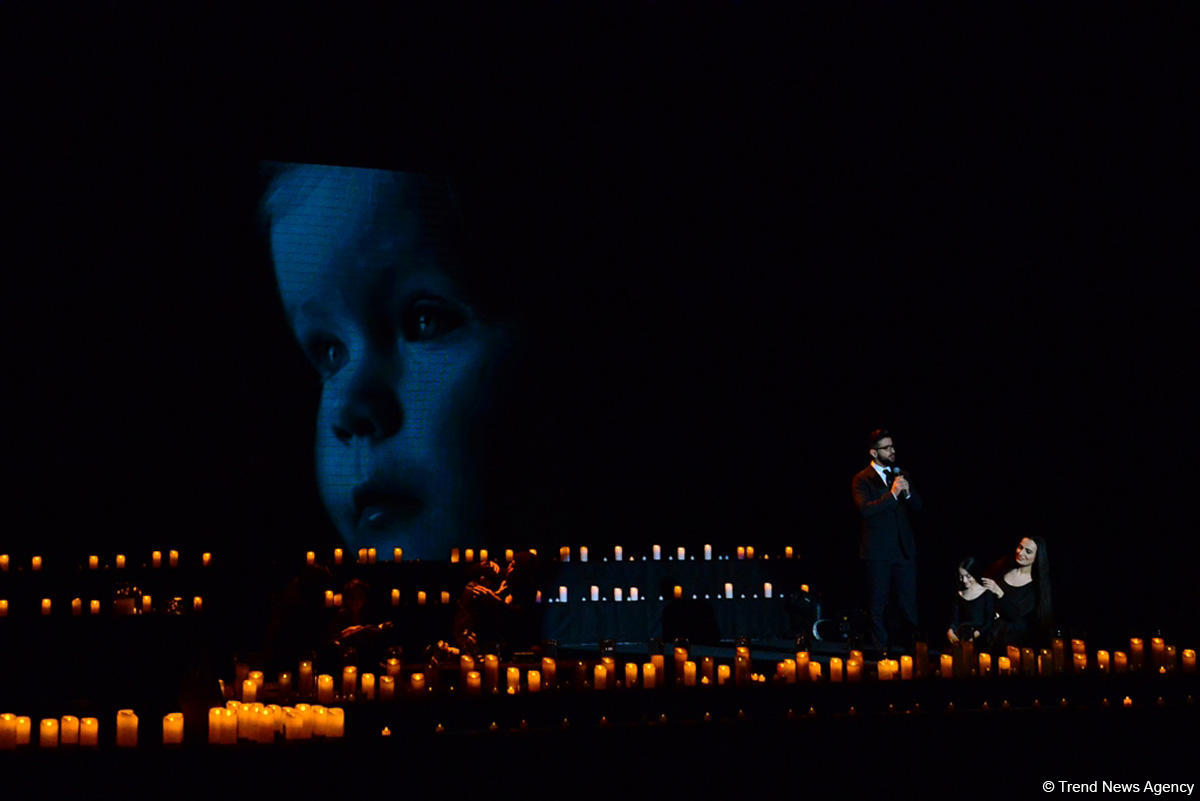 В Баку состоялись выставка и литературно-художественное мероприятие "Голос Карабаха" (ФОТО)