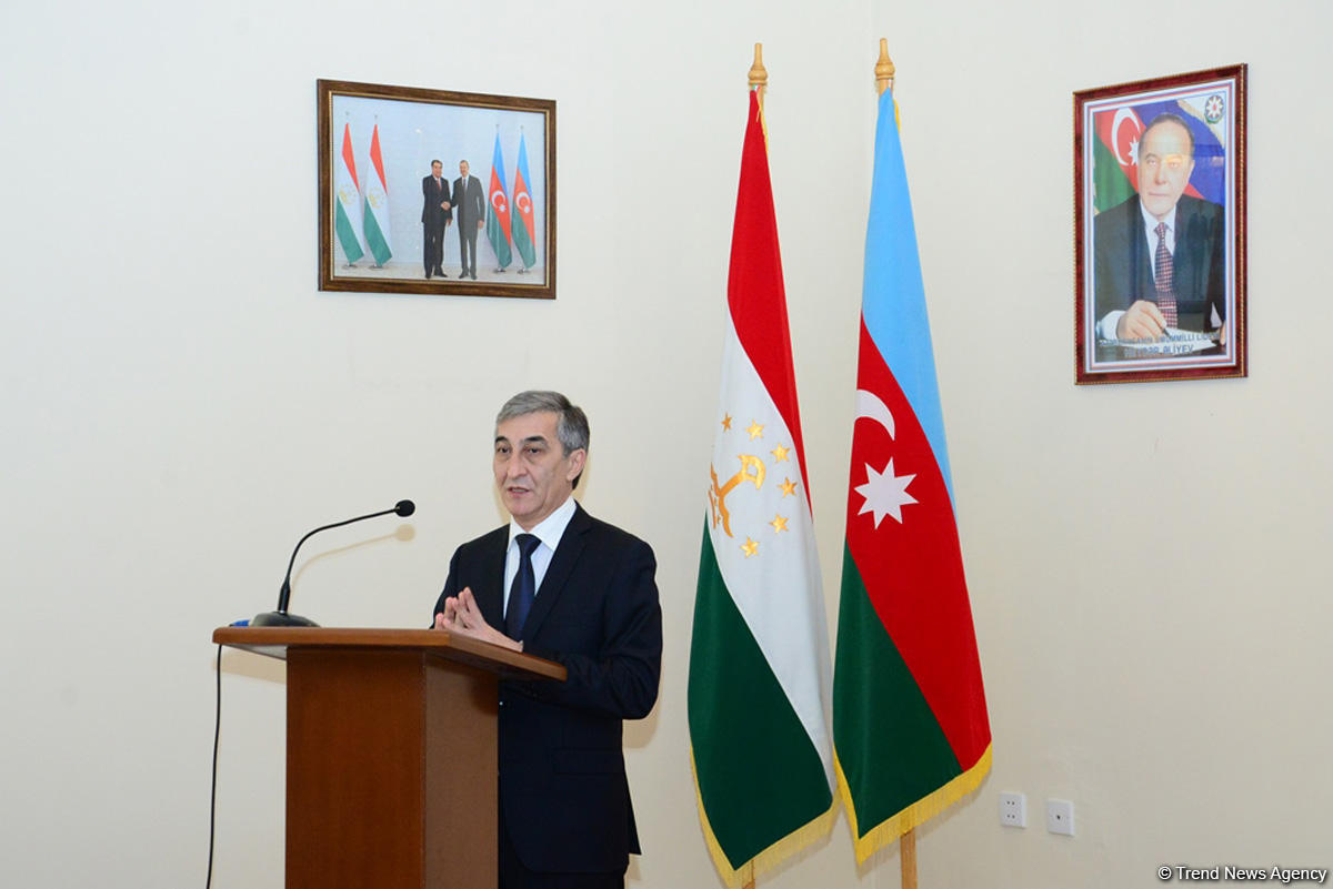 В Азербайджане отметили 25-ю годовщину создания ВС Таджикистана (ФОТО)